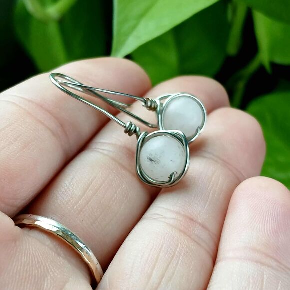 Hammered Rose Quartz Crystal Dangle Earrings, Boho Chic Gemstone Jewelry1.5" - Picture 2 of 4